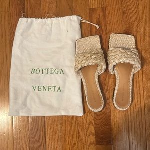 Bottega Veneta raffia sandals